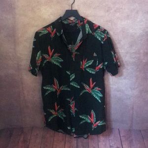 Black Hawaiian shirt